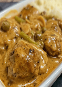 Southern-Style Smothered Chicken